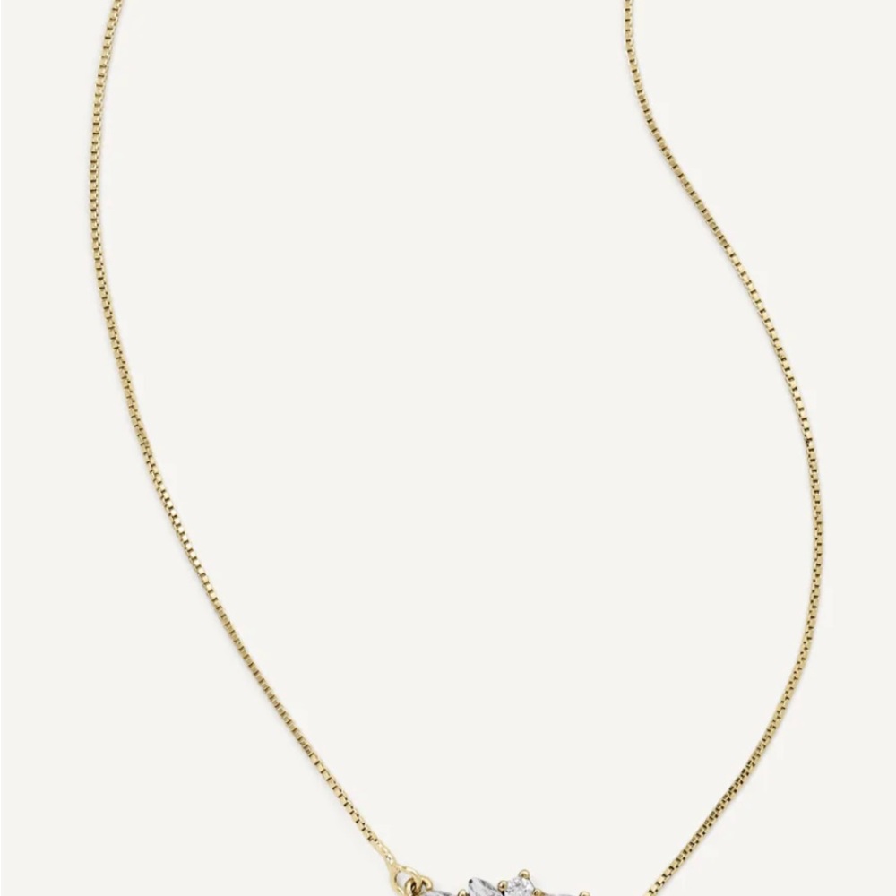 Essie Pendant - Picture 7 of 7